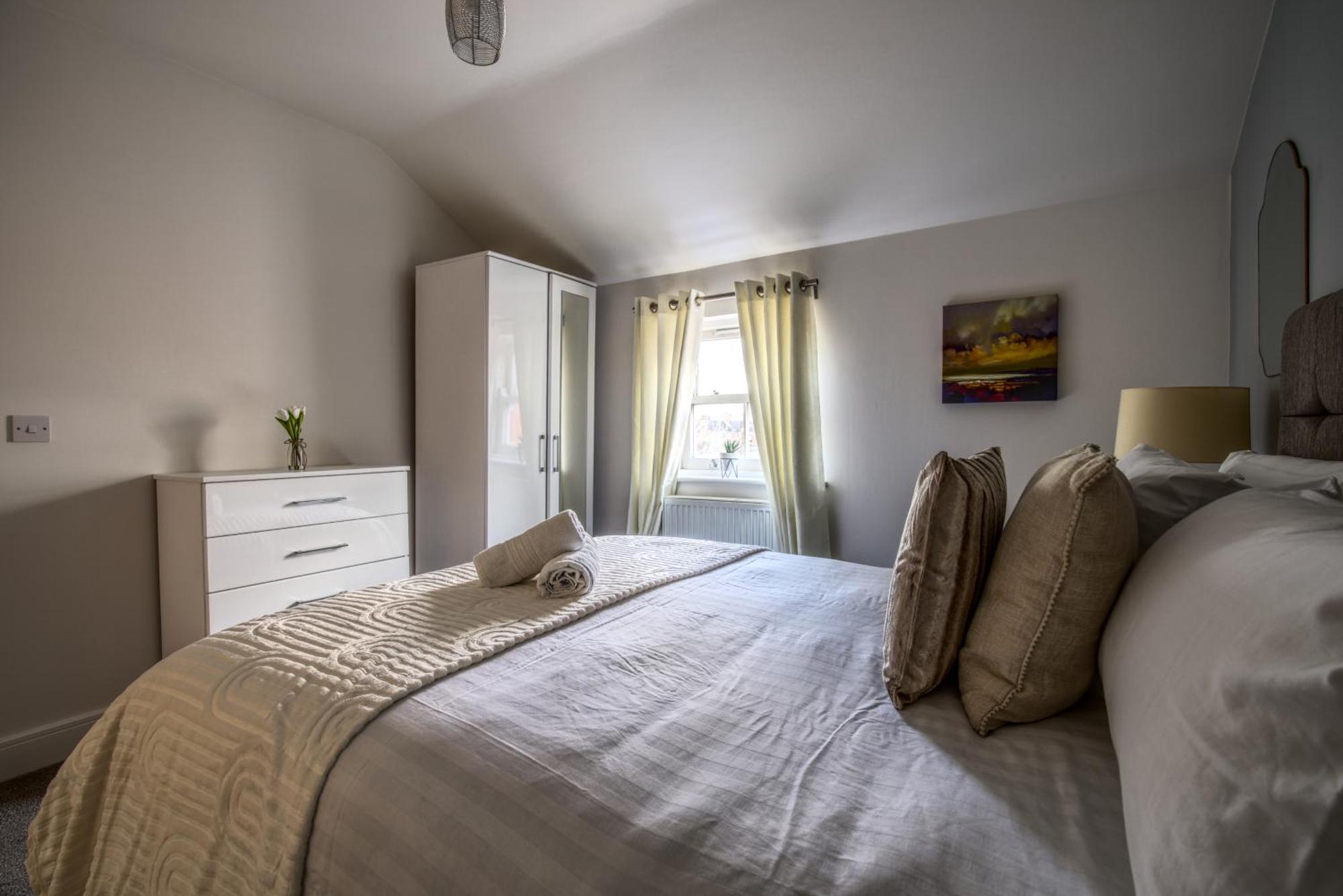 #St Georges Court By Derbnb, Spacious 2 Bedroom Apartments, Free Parking, Wi-Fi, Netflix & Within Walking Distance Of The City Centre Derby Eksteriør billede